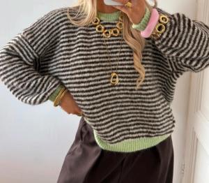 pull avec rayure taille S oversize